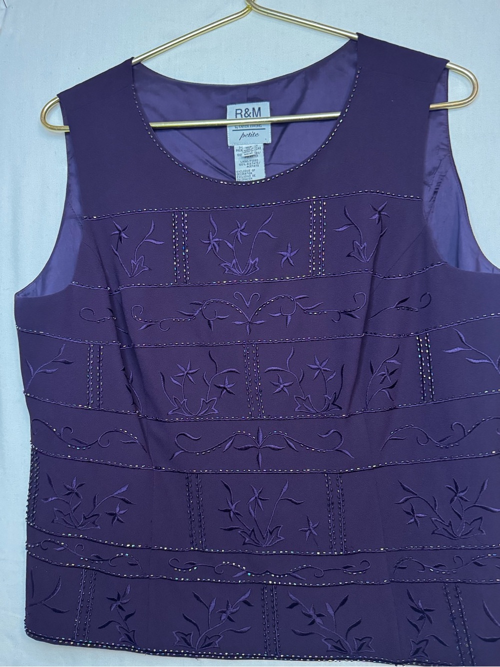 16P beaded top